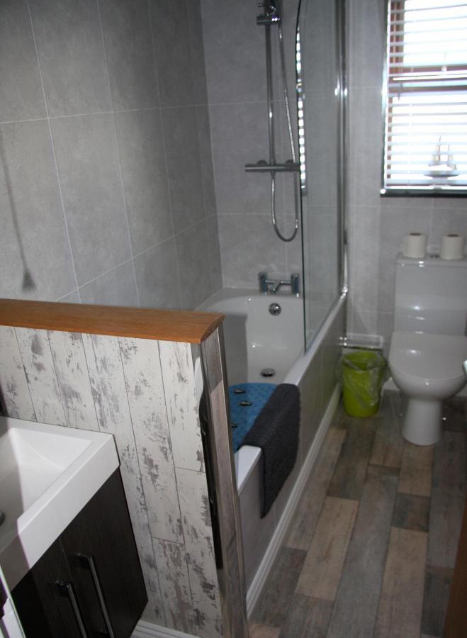 Ulsterapartments Portrush Bagian luar foto