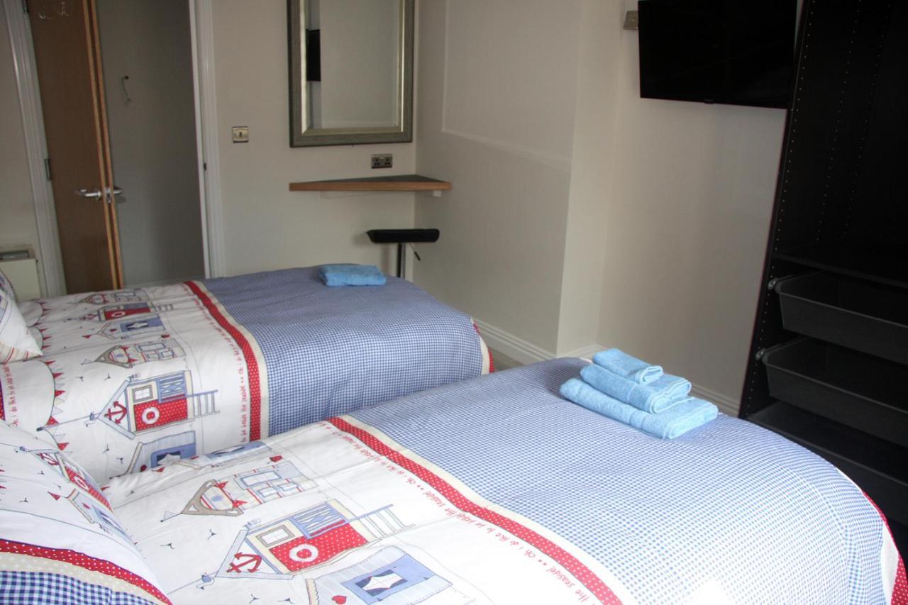 Ulsterapartments Portrush Bagian luar foto