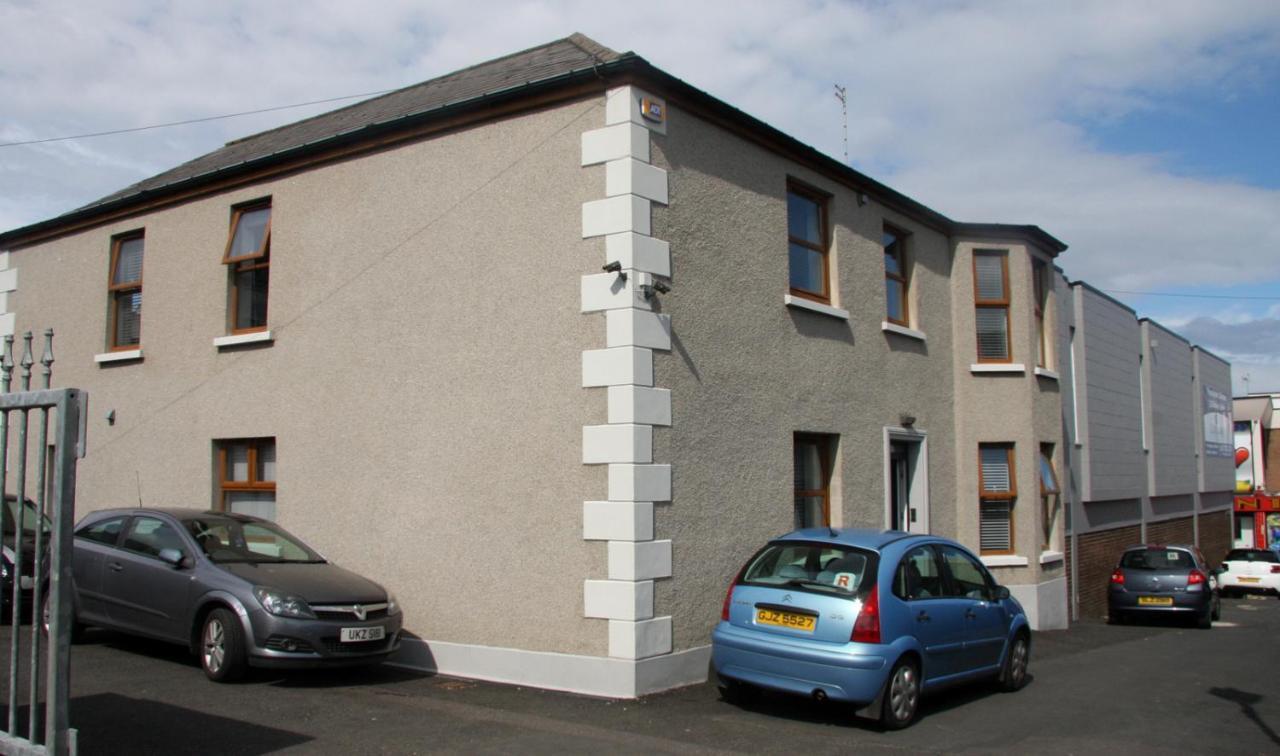 Ulsterapartments Portrush Bagian luar foto